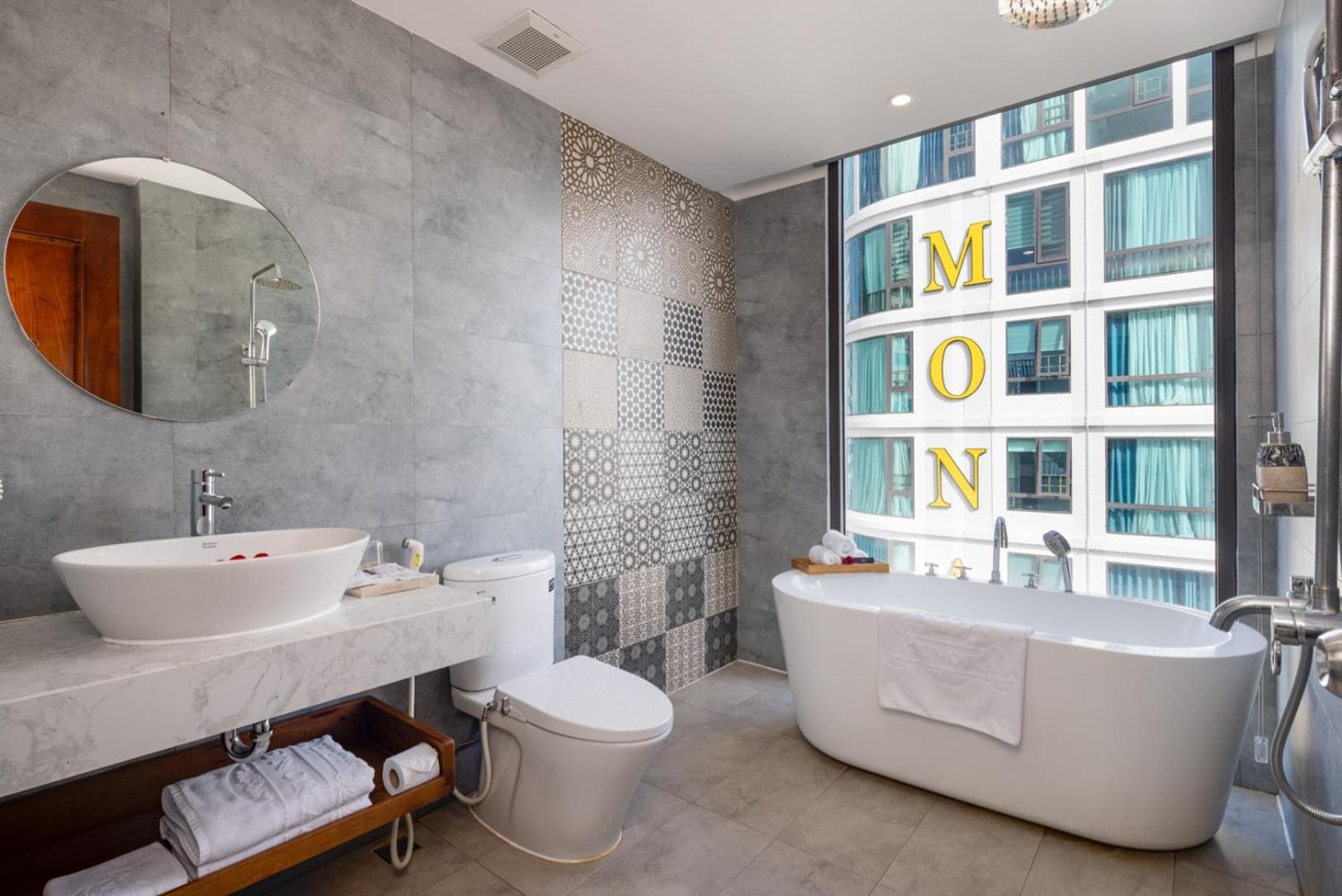 Minh Chau Premium Hotel Danang Exteriör bild