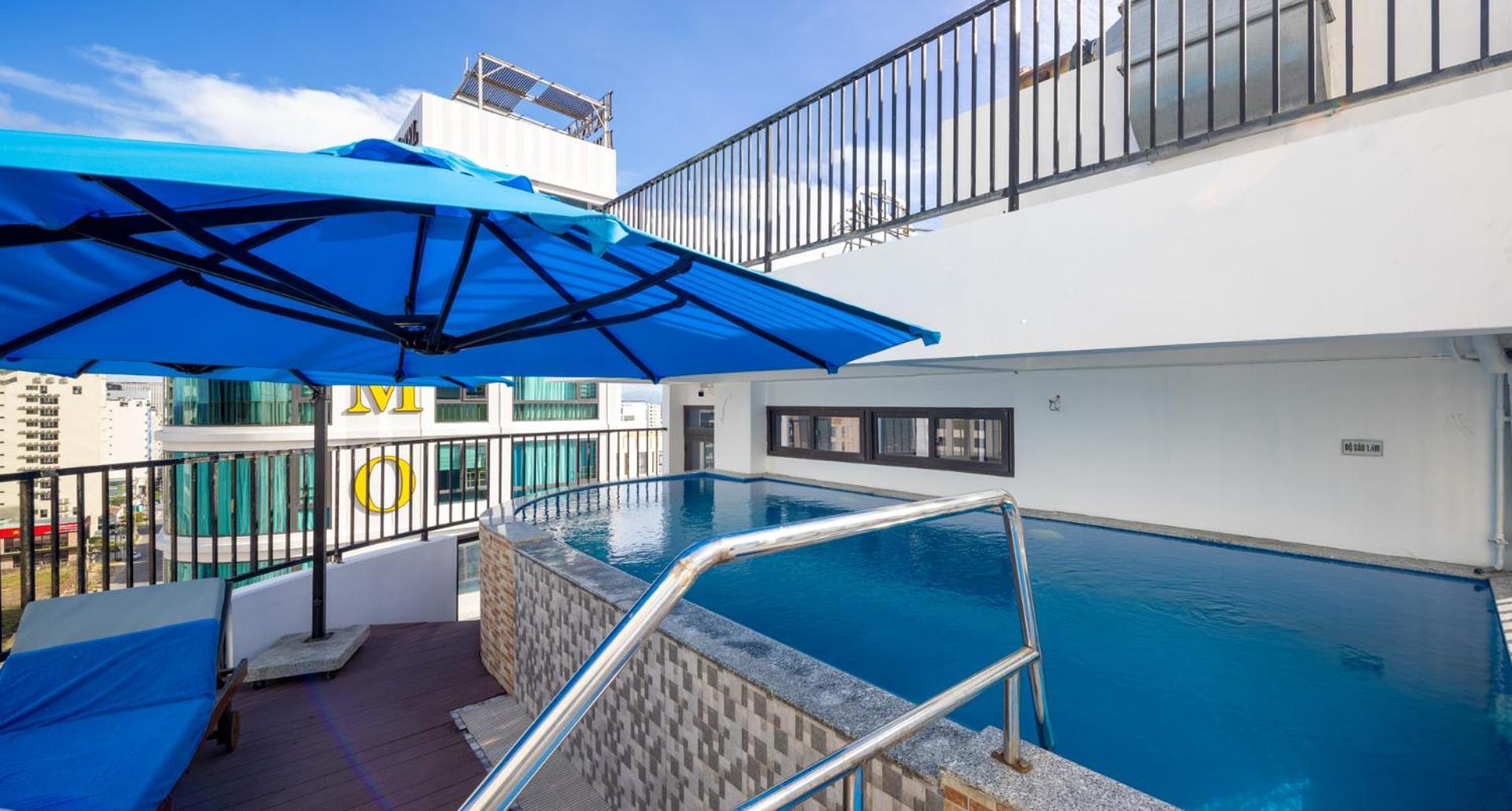 Minh Chau Premium Hotel Danang Exteriör bild